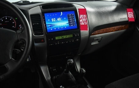 Toyota Land Cruiser Prado 120 рестайлинг, 2002 год, 1 500 000 рублей, 19 фотография