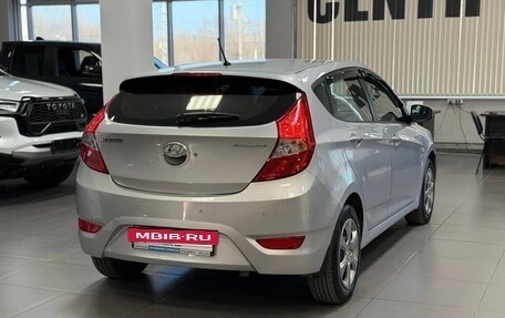 Hyundai Solaris II рестайлинг, 2012 год, 855 000 рублей, 5 фотография