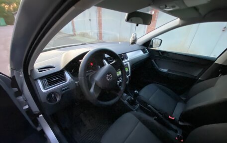 Skoda Rapid I, 2015 год, 1 250 000 рублей, 10 фотография