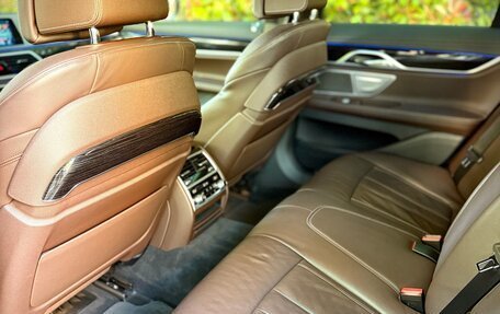 BMW 7 серия, 2017 год, 4 900 000 рублей, 24 фотография
