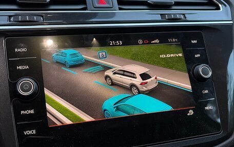 Volkswagen Tiguan II, 2021 год, 3 449 000 рублей, 13 фотография