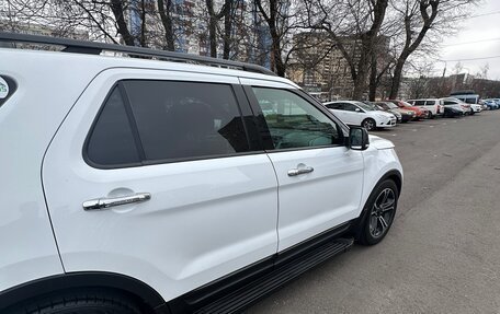 Ford Explorer VI, 2013 год, 1 689 000 рублей, 16 фотография