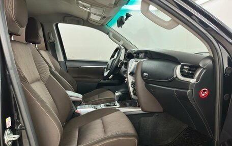 Toyota Fortuner II, 2018 год, 3 120 000 рублей, 12 фотография