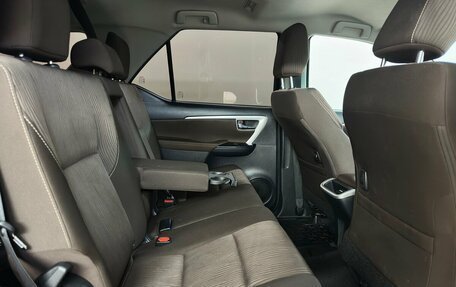 Toyota Fortuner II, 2018 год, 3 120 000 рублей, 13 фотография