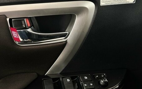 Toyota Fortuner II, 2018 год, 3 120 000 рублей, 10 фотография