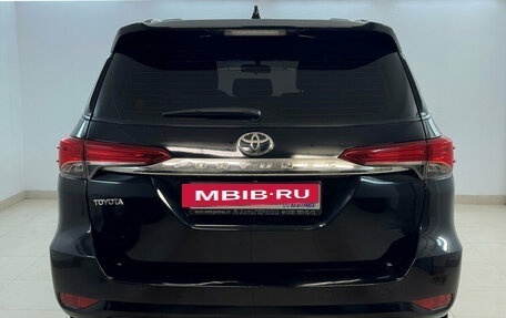 Toyota Fortuner II, 2018 год, 3 120 000 рублей, 3 фотография