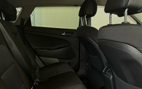 Hyundai Tucson III, 2016 год, 1 850 000 рублей, 12 фотография