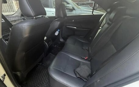 Toyota Camry, 2016 год, 1 850 000 рублей, 4 фотография