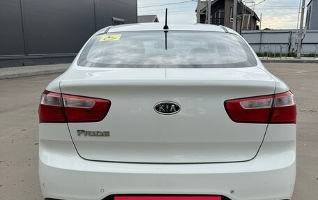 KIA Pride III, 2012 год, 739 000 рублей, 4 фотография
