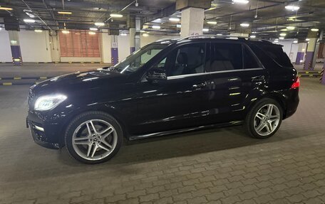 Mercedes-Benz M-Класс, 2012 год, 2 200 000 рублей, 2 фотография