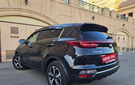 KIA Sportage IV рестайлинг, 2021 год, 2 300 000 рублей, 13 фотография