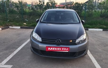 Volkswagen Golf VI, 2010 год, 650 000 рублей, 2 фотография