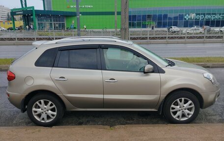 Renault Koleos I рестайлинг 2, 2011 год, 990 000 рублей, 2 фотография