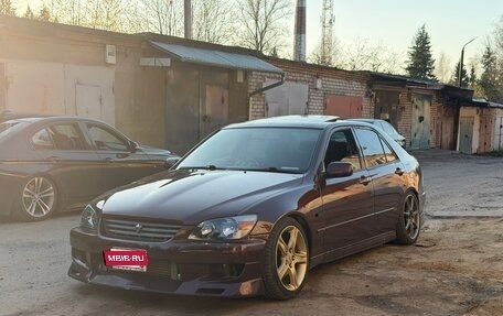 Toyota Altezza, 1999 год, 780 000 рублей, 2 фотография