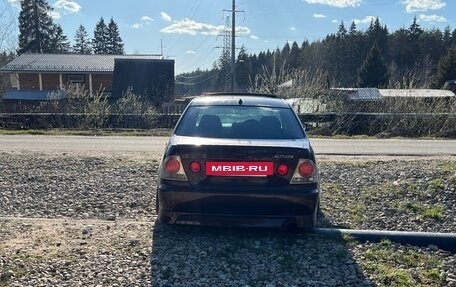 Toyota Altezza, 1999 год, 780 000 рублей, 13 фотография