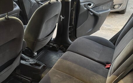 Ford Focus IV, 2004 год, 229 000 рублей, 12 фотография