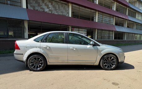 Ford Focus II рестайлинг, 2006 год, 480 000 рублей, 3 фотография