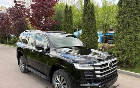 Toyota Land Cruiser, 2026 год, 15 200 000 рублей, 3 фотография