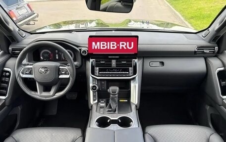 Toyota Land Cruiser, 2026 год, 15 200 000 рублей, 34 фотография