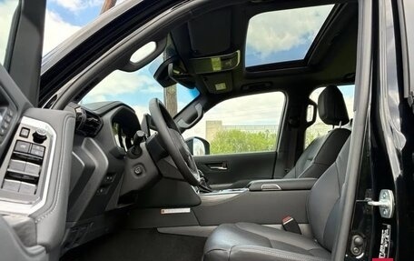 Toyota Land Cruiser, 2026 год, 15 200 000 рублей, 32 фотография