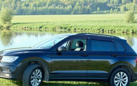 Volkswagen Tiguan II, 2020 год, 2 500 000 рублей, 5 фотография
