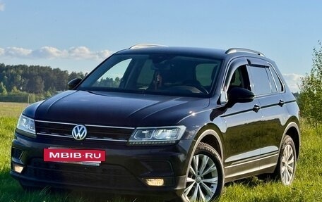 Volkswagen Tiguan II, 2020 год, 2 500 000 рублей, 3 фотография