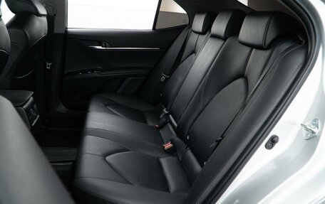 Toyota Camry, 2021 год, 3 195 055 рублей, 10 фотография