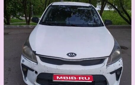 KIA Rio IV, 2020 год, 850 000 рублей, 1 фотография