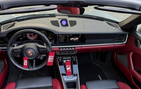 Porsche 911, 2023 год, 36 400 000 рублей, 16 фотография