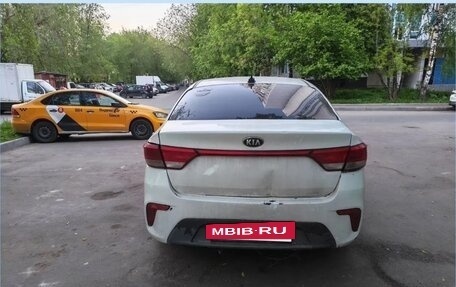 KIA Rio IV, 2020 год, 850 000 рублей, 4 фотография