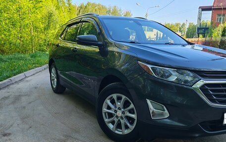 Chevrolet Equinox III, 2018 год, 2 000 000 рублей, 2 фотография