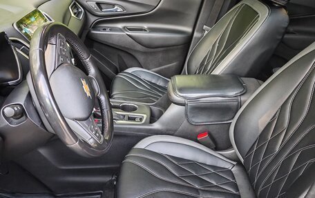 Chevrolet Equinox III, 2018 год, 2 000 000 рублей, 14 фотография