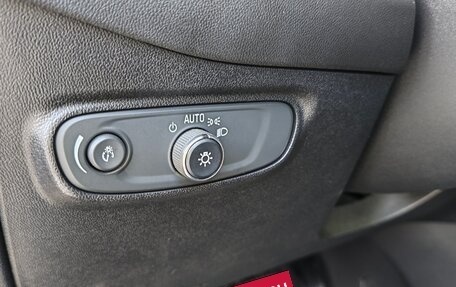 Chevrolet Equinox III, 2018 год, 2 000 000 рублей, 25 фотография