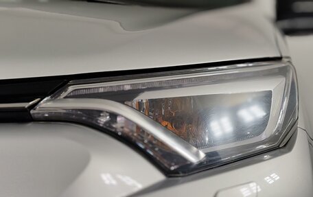 Toyota RAV4, 2018 год, 2 415 000 рублей, 25 фотография
