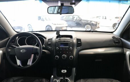 KIA Sorento II рестайлинг, 2012 год, 1 400 000 рублей, 16 фотография