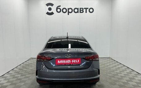 Hyundai Solaris II рестайлинг, 2021 год, 1 672 000 рублей, 5 фотография