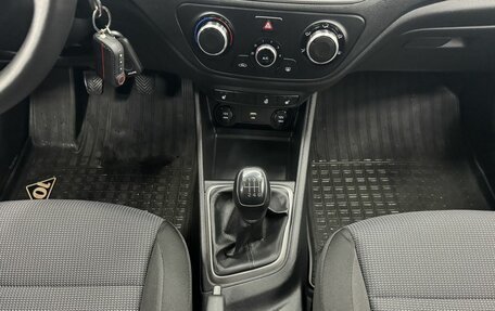 Hyundai Solaris II рестайлинг, 2021 год, 1 672 000 рублей, 17 фотография