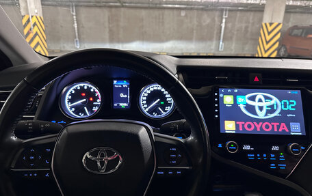 Toyota Camry, 2018 год, 3 300 000 рублей, 14 фотография