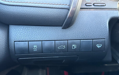 Toyota Camry, 2018 год, 3 300 000 рублей, 21 фотография