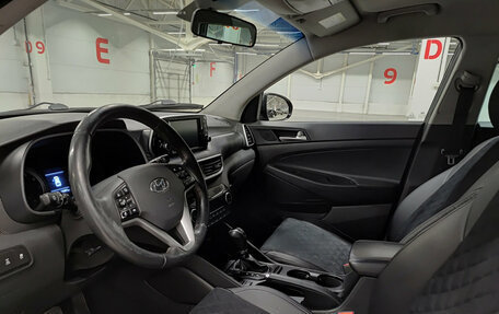 Hyundai Tucson III, 2018 год, 2 250 000 рублей, 16 фотография