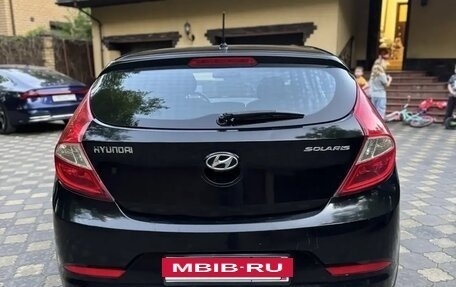 Hyundai Solaris II рестайлинг, 2015 год, 710 000 рублей, 5 фотография