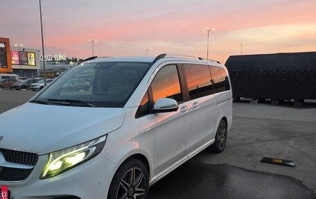 Mercedes-Benz V-Класс, 2021 год, 5 250 000 рублей, 2 фотография