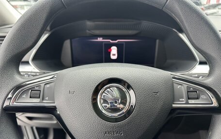 Skoda Superb III рестайлинг, 2023 год, 2 150 000 рублей, 12 фотография