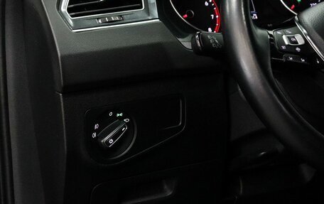 Volkswagen Tiguan II, 2020 год, 2 549 000 рублей, 10 фотография