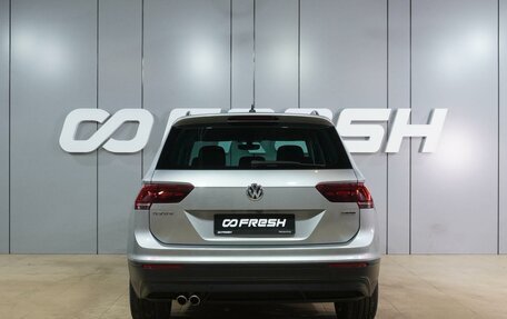 Volkswagen Tiguan II, 2018 год, 2 469 000 рублей, 4 фотография