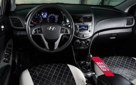 Hyundai Solaris II рестайлинг, 2015 год, 849 000 рублей, 6 фотография