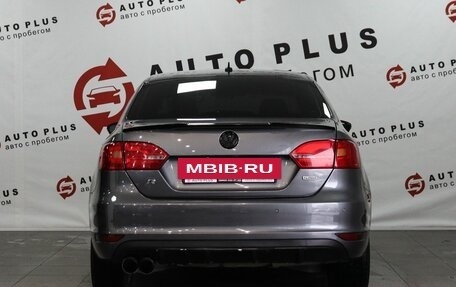 Volkswagen Jetta VI, 2012 год, 999 000 рублей, 4 фотография