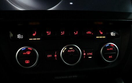 Volkswagen Jetta VI, 2012 год, 999 000 рублей, 16 фотография