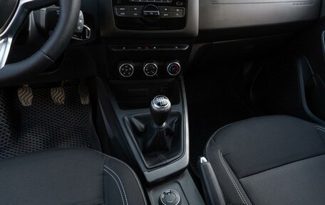 Renault Duster, 2021 год, 1 699 000 рублей, 18 фотография