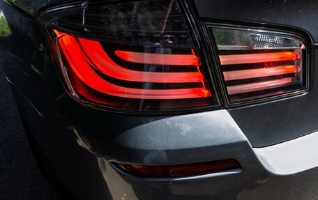 BMW 5 серия, 2010 год, 2 300 000 рублей, 24 фотография